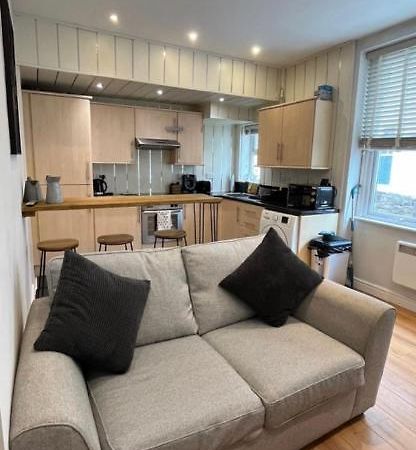 One Bedroom Apartment In The Centre Of Llandudno Extérieur photo